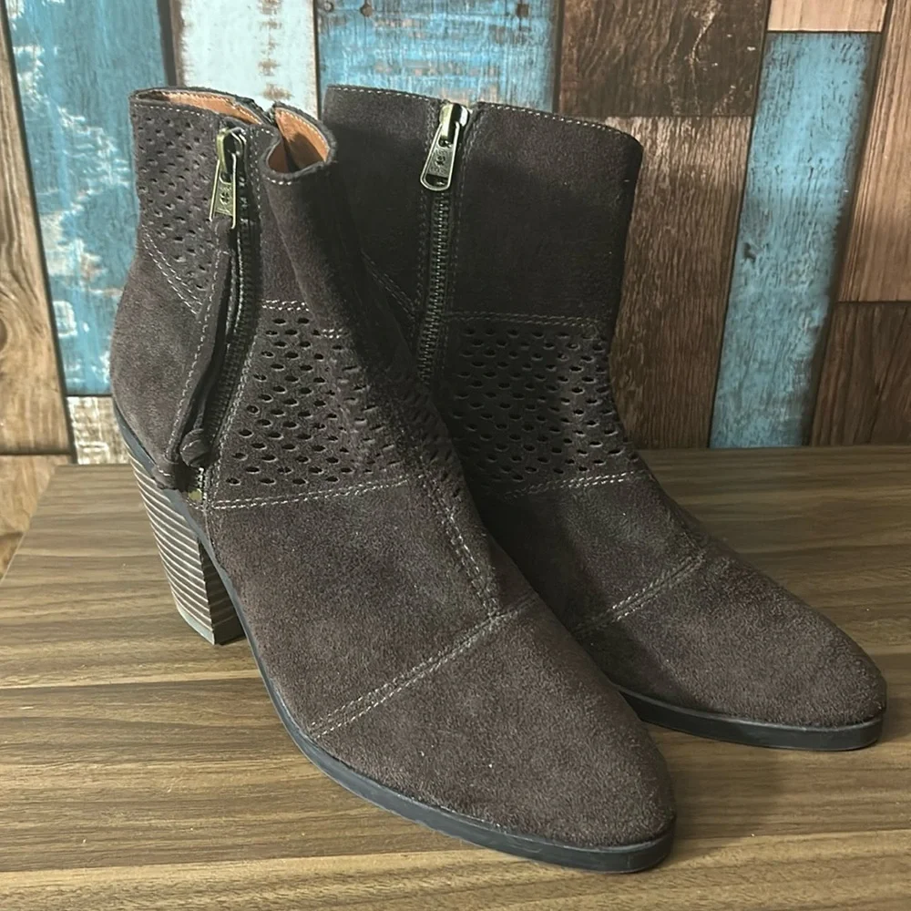 Lucky brand 8 leatherr zip ankle boots - Picture 2 of 14